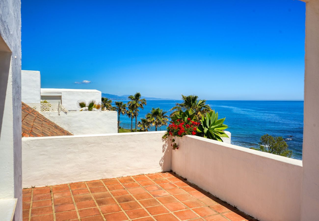 Apartment in Estepona - 3180 Duplex Penthouse with Panoramic Sea Views
