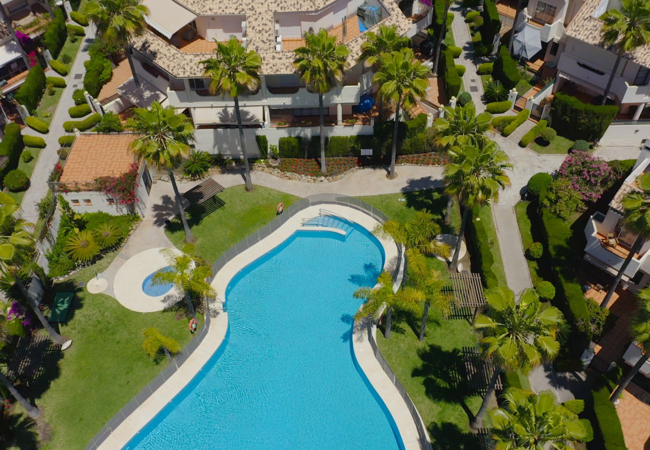 Terraced House in Marbella - 3150 Seaside Home with Stunning Sea Views