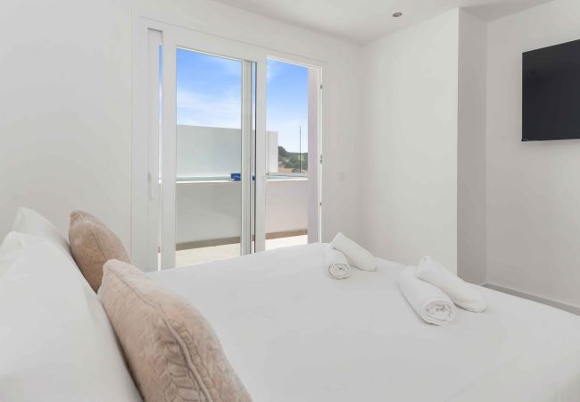 Apartment in Casares - Penthouse - private pool Alcazaba Lagoon (1921)